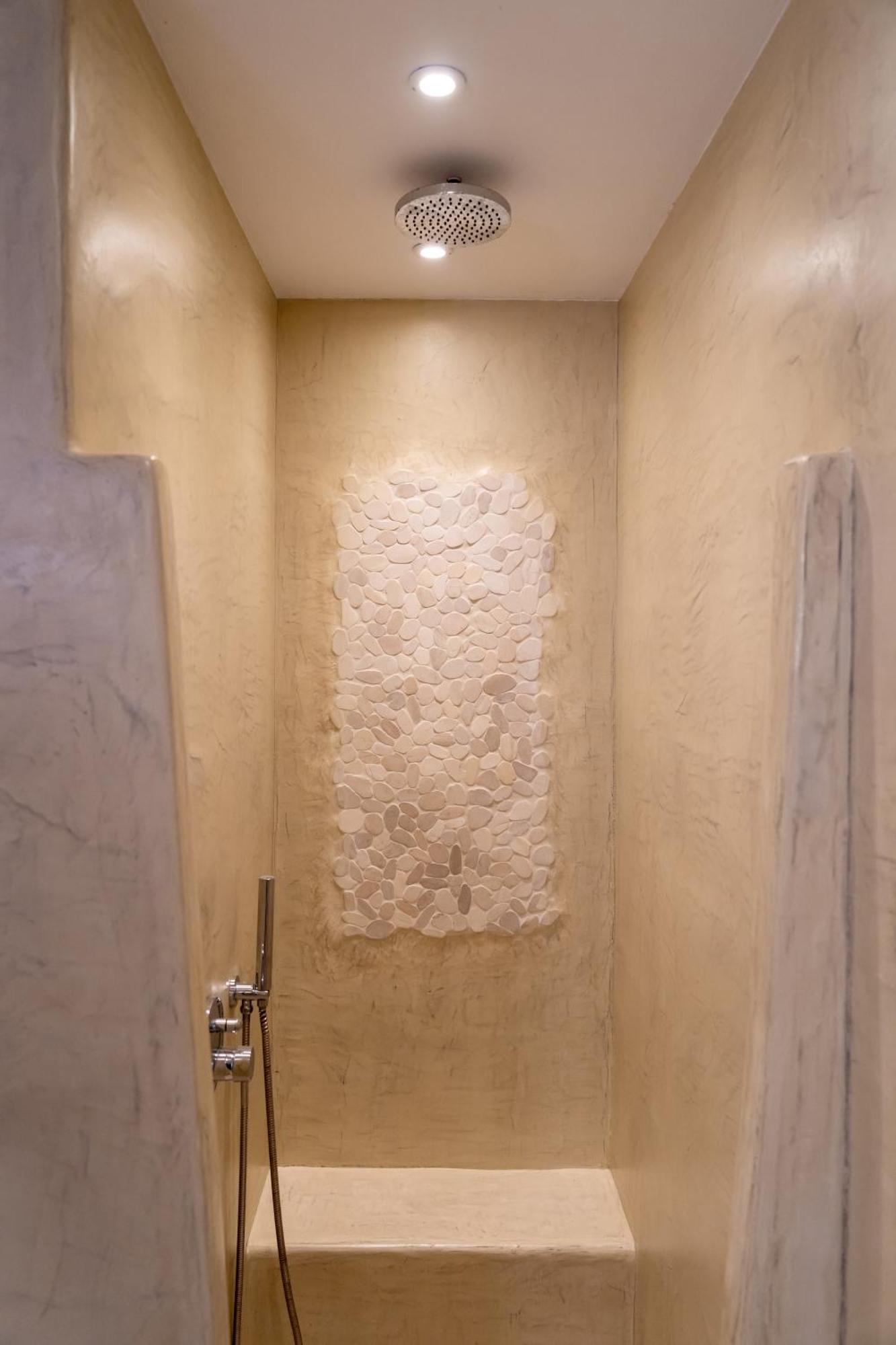 Enalion White Suites Oia Kültér fotó