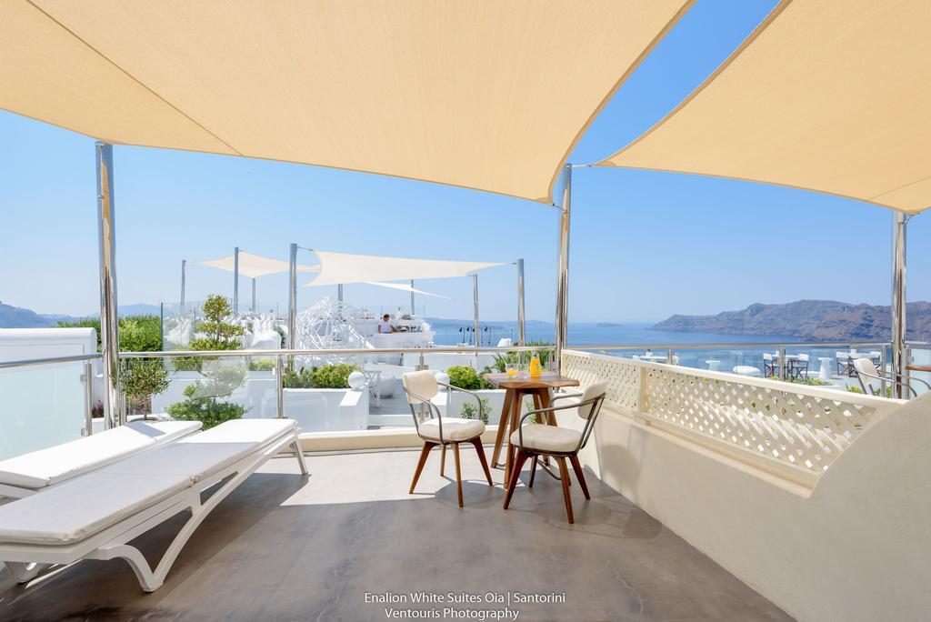 Enalion White Suites Oia Kültér fotó